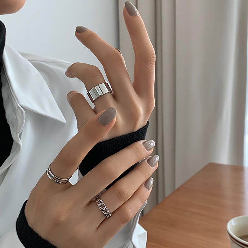 Picture of Three-piece Suit Ring/Opening Adjustable Ring Set/Vintage Drop Acrylic Ring Set Chain Jewelry Valentine's Day Gifts for Girlfriend (Silver,Adjustable)
