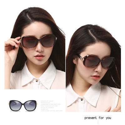 Picture of Women Fashion Sunglasses Hot Selling Italy Brand Design Polarized Sun Glasses For Female (Purple,Purple)