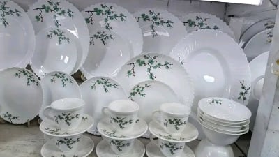 Picture of 32 Pcs Pyrex Opal Glassware White Oven Save Dinner Set - Dinner Set