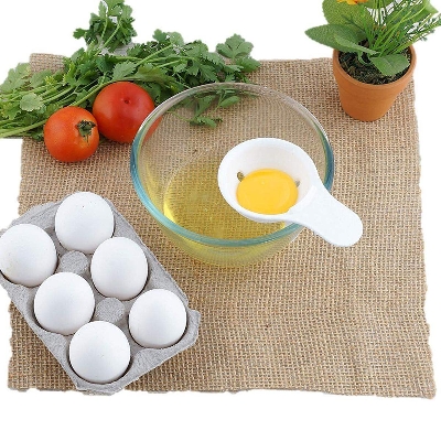 Picture of Egg Yolk Separator / Separator for Kitchen Lifting Kitchen Gadget Baking (1 Piece)