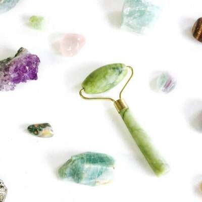 Picture of Jade Roller,Anti-aging 100% Natural Facial Jade Stone for Face and Eyes Massager-Rejuvenate Skin & Remove Wrinkles