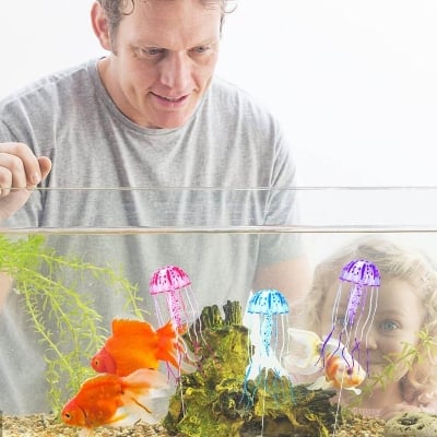 Picture of Aquarium Glowing Artificial Jellyfish Silicone Fish Tank Submarines Ornament 1PCS