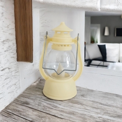 Picture of  12cm Battery-Powered Retro LED Lantern - Multi-Color Oil Lamp for Halloween, Ramadan, and Table Decor -Multicolor