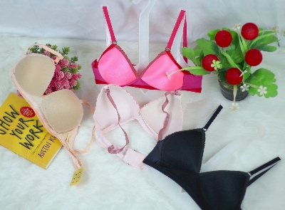 Picture of 1 PCS Daily Use Soft Padded and Skin Friendly Bra for Women's Soft Multi Color Foam Push Up Bra For Girls And Women and gimrls