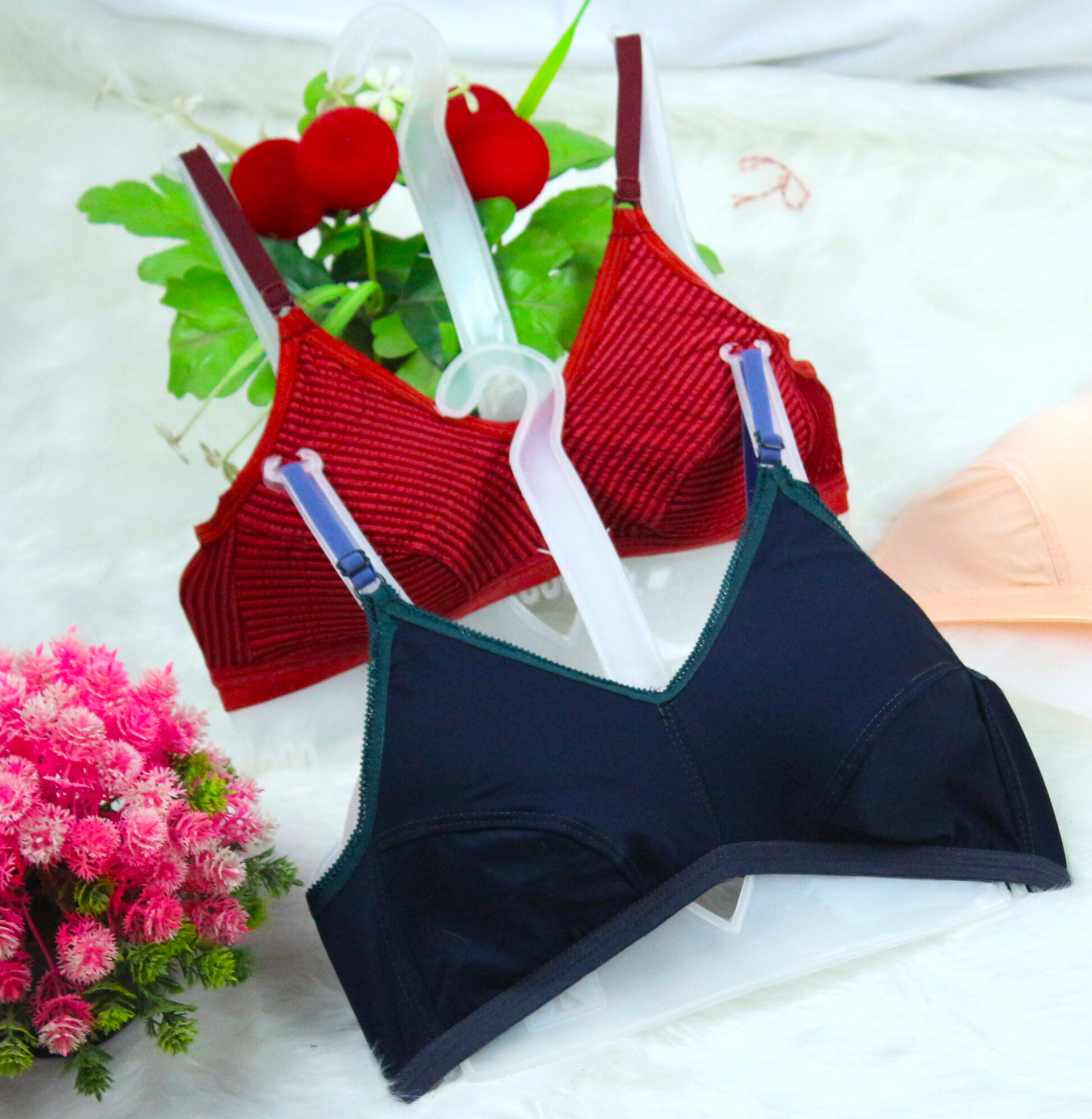 Picture of 2PCS Fashion Form Women's Non Padded Wire Free Everyday Bra  Best Quality Stylish sexy Stitchable bra for women and girls Stitch Soft and Comfortable Multicolor Bra