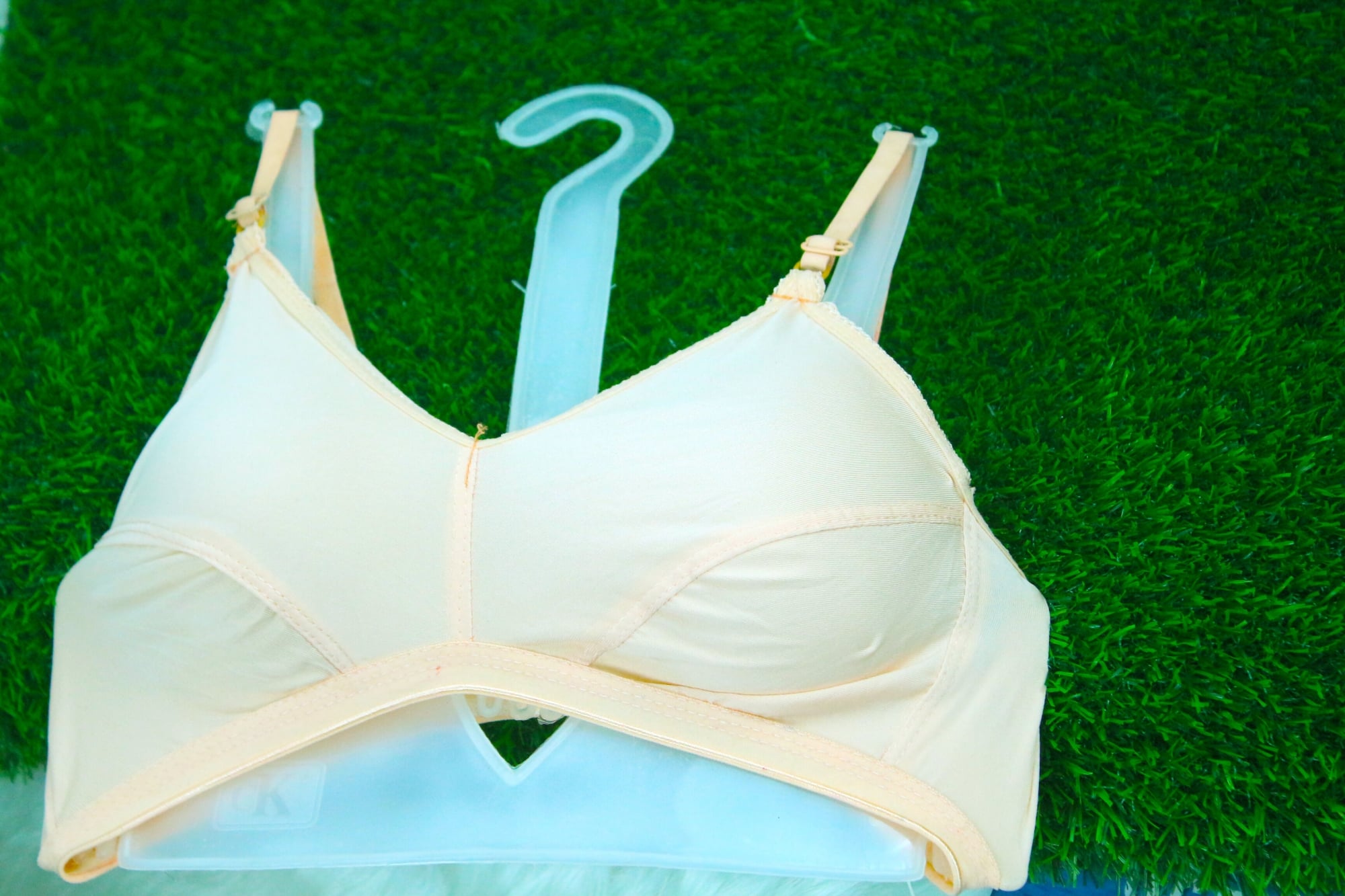 Picture of 4 PCS Fashion Form Women's Non Padded Wire Free Everyday Bra  Best Quality Stylish sexy Stitchable bra for women and girls Stitch Soft and Comfortable Multicolor Bra