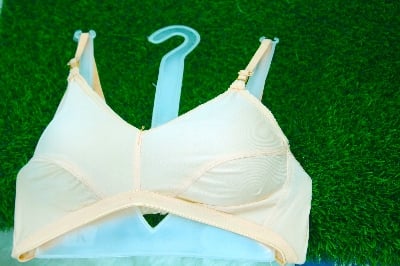 Picture of 4 PCS Fashion Form Women's Non Padded Wire Free Everyday Bra  Best Quality Stylish sexy Stitchable bra for women and girls Stitch Soft and Comfortable Multicolor Bra