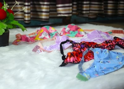 Picture of 3 Pieces Combo Pack Women's Super Cotton Stitch Bra Non Padded Non-Wired Comfortable and Regular and Everyday  Use Bra|Women's Non Padded Full Cup Multicolor Flowers Printed Bra