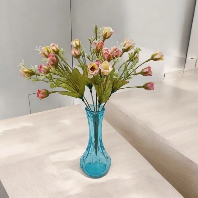 Picture of  Silk Daisy Bride Bouquet, 1pc, 25-28 Multicolor Artificial Sunflowers, 48x20 cm, Complete with Glass Vase, Perfect for Christmas, Home, Wedding, and New Year Decor, Made from Durable Materials. -Multicolor