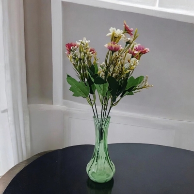 Picture of  Artificial Silk Daisy Bride Bouquet, 14 Heads with Glass Vase, 12-14 Multicolor Sunflowers, 48x20 cm, Perfect for Home, Wedding, and Festive Decorations, Fabric and Plastic Construction. -Multicolor