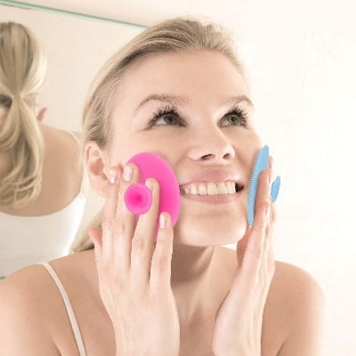 Picture of 2 Pcs Soft Silicone Facial Cleansing Brush Face Exfoliator Blackhead Acne Pore Pad Cradle Cap Face Wash Brush for Deep Cleaning Skin Care And 1PCS Soft Silicone Facial Mud Mask Applicator Brush