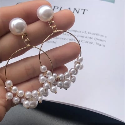 Picture of New Female Flower Long Pearl Tassel Clip Earrings GALPADA 2 Pairs earrings pearl earrings pearl earring Hoop Drop Earrings Pearl Circle Pendant Earrings Fashion Earrings Ear Pins Dangle Earrings Ear Jewelry Decor thin face