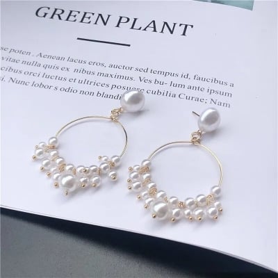 Picture of New Female Flower Long Pearl Tassel Clip Earrings GALPADA 2 Pairs earrings pearl earrings pearl earring Hoop Drop Earrings Pearl Circle Pendant Earrings Fashion Earrings Ear Pins Dangle Earrings Ear Jewelry Decor thin face