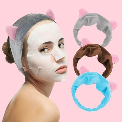 Picture of Facial Skincare Set: Soft Plush Hair Band for Washing Face with Silicone Mask Applicator|2 in 1 Combo: Cute Cat Ear Headband & Silicone Face Mask Brush for Skincare|Cat Ear Makeup Headband & Face Mask Brush - 2 Pcs Combo Set for Girls