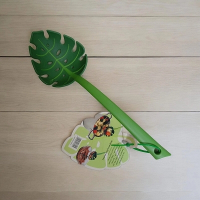 Picture of Long Handle Spaghetti Spoon - Green Monstera Leaf Slotted Colander, Perfect for Home Kitchen-Green