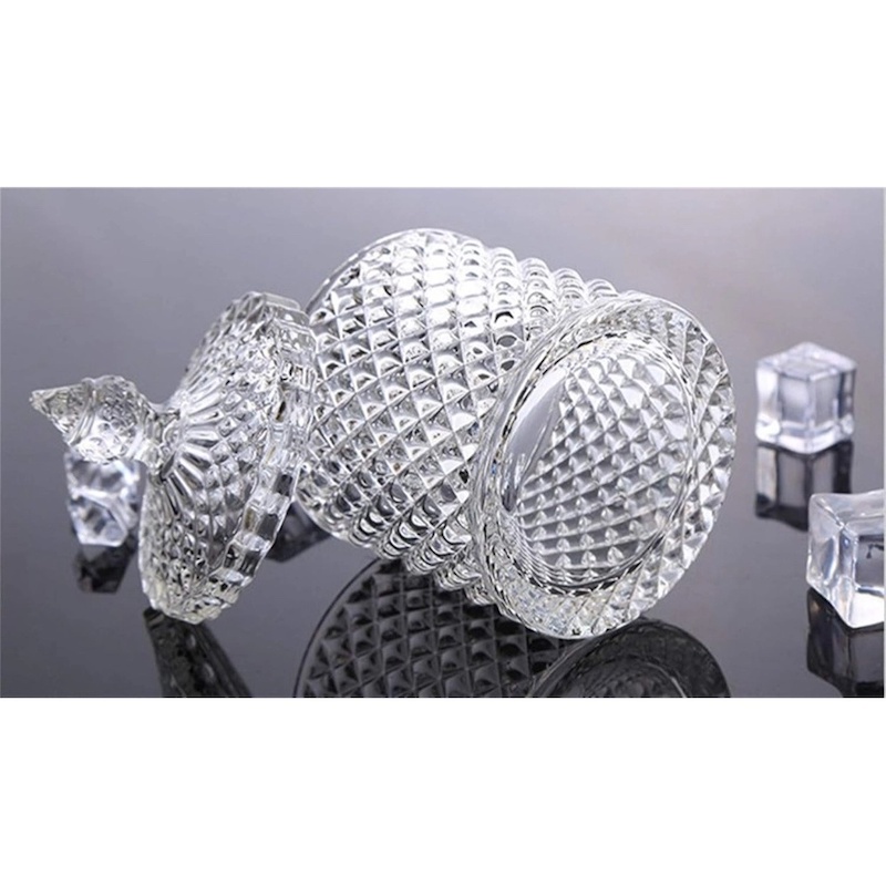 Picture of  Small Size Crystal Candy Dish with Lid, Clear Soda Lime Glass for Candy, Spice, and Food Storage, Elegant Weave Design, Transparent for Quick Access, Includes Glass Lid, Perfect for Organizing Sweets, 1 Piece Mini -Clear