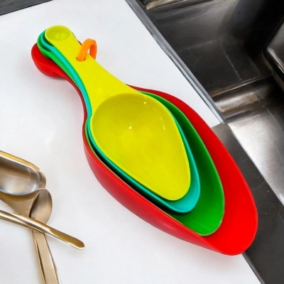Picture of  4-Piece Multi-Color Measuring Spoon Set - Plastic with Small Pet Design - Accurate Baking - 1 Set -Multicolor