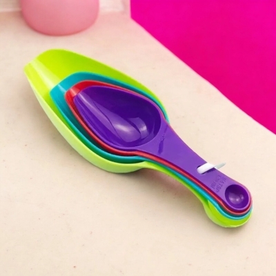 Picture of  Consistent Measurements with Multi-Color Measuring Spoons - 4-Piece Plastic Set with Small Pet Design - 1 Set -Multicolor
