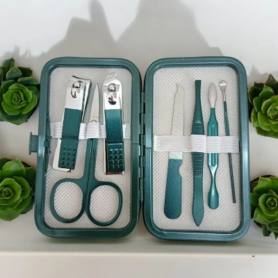 Picture of Green Nail Cutters, 7pcs Stainless Steel Manicure Tools with Portable Case-Blue