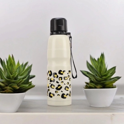 Picture of Stainless Steel Vacuum Tumbler for Coffee Tea, Thermo Mug, 800ml Thermo-Becher (White), Travel Cup Thermal Bottle for Bike-White
