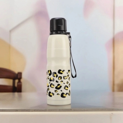 Picture of Travel Cup Thermal Bottle, Stainless Steel Vacuum Tumbler for Coffee Tea, 800ml Thermo-Becher (White)-White
