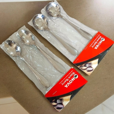 Picture of 12 pcs set Lightwaight 6 pcs Tea spoon and 6 pcs round sup spoon stainless steel spoon, silver color spoon for Tableware super cutlery 15cm long spoons set-Silver