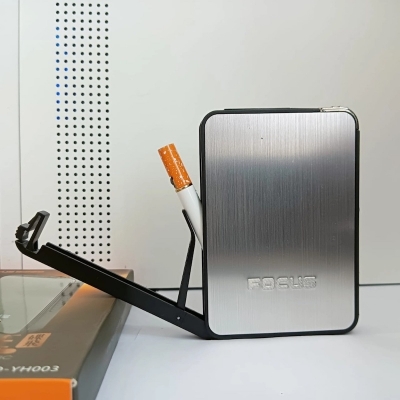 Picture of 1 pcs silver color FOCUS JD-YH003 -De-Ville-Ultra-thin-Automatic-Ejection-Cigarette-Case-Lighter-Silver