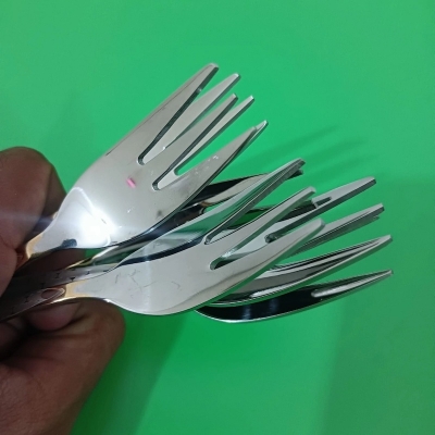 Picture of AYD 6 pcs stainless steel Fork spoon golden design Magnet free fork spoon for Tableware-Silver
