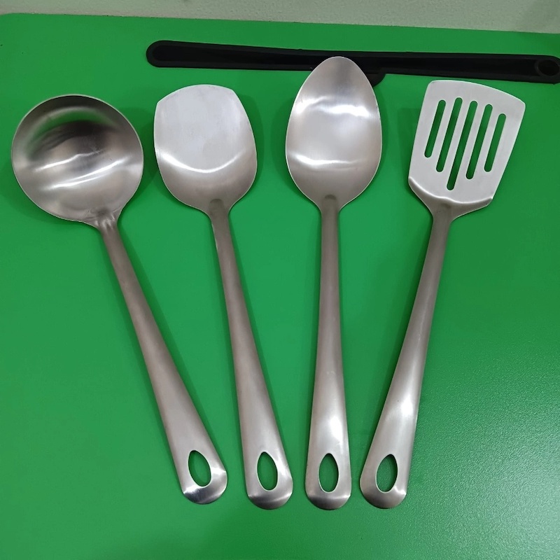 Picture of 1 pcs stainless steel silver color Serving spoon set long rice spoon-Silver