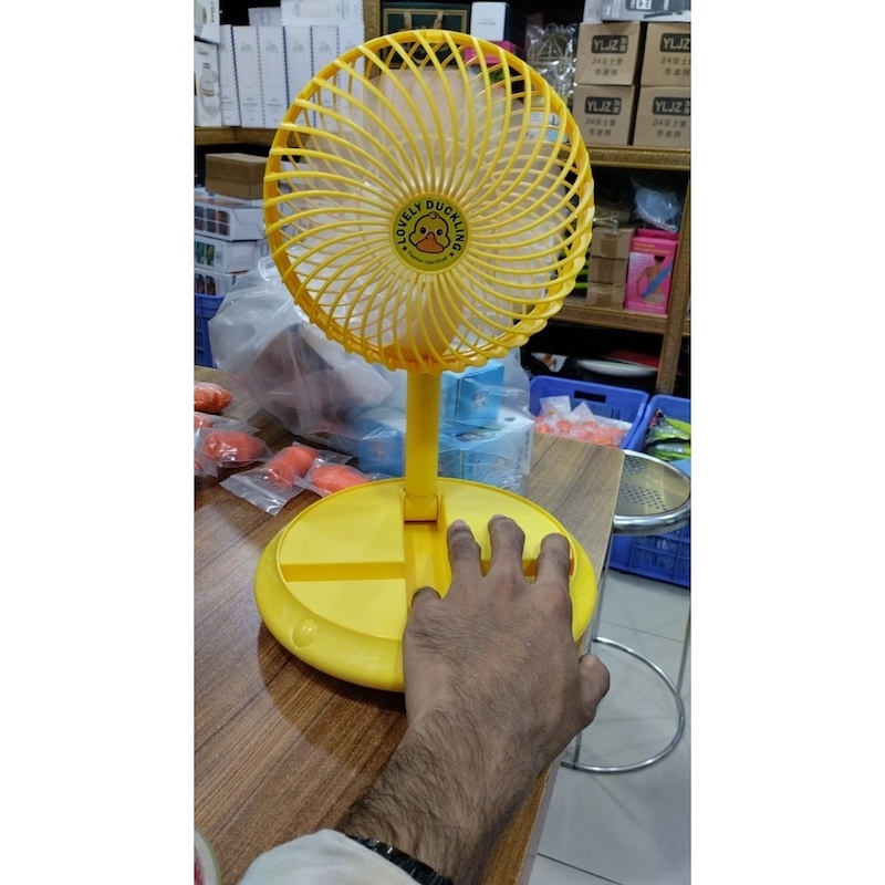 Picture of 1  pcs Creative Fan Convenient Retractable Folding Fan USB Charging Desk Table Mute Fan - মিনি ফ্যান-Multicolor