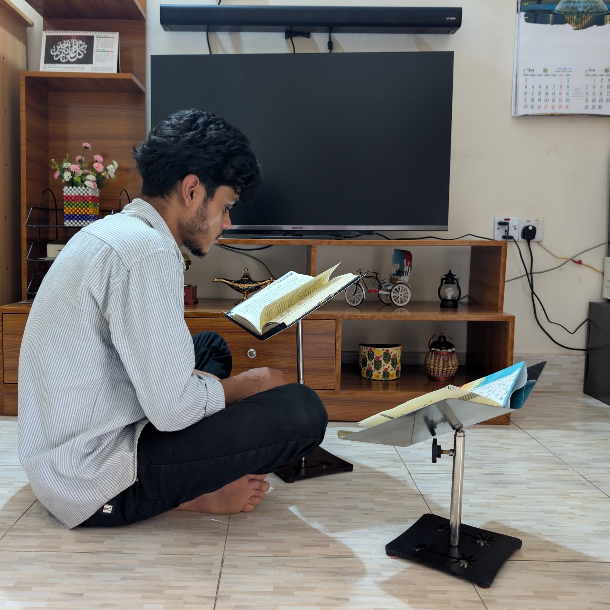 Picture of রেহাল | Rehal | কুরআন পড়ার স্ট‍্যান্ড | Book Stand | Foldable Rehal (18 Inch)