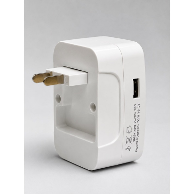 Picture of CLICK Smart Travel Adapter with USB