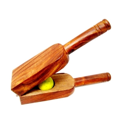 Picture of Wooden Lemon Squeezer - Home and Kitchen essential, 1pc, crafted from wood for efficient juice extraction with a rustic touch-Off White