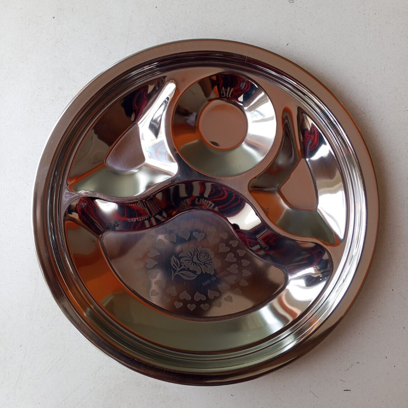 Picture of Stainless Steel unique design  strong Divided Dinner Plate Sets 4 Compartments Plate  1Piece-Silver