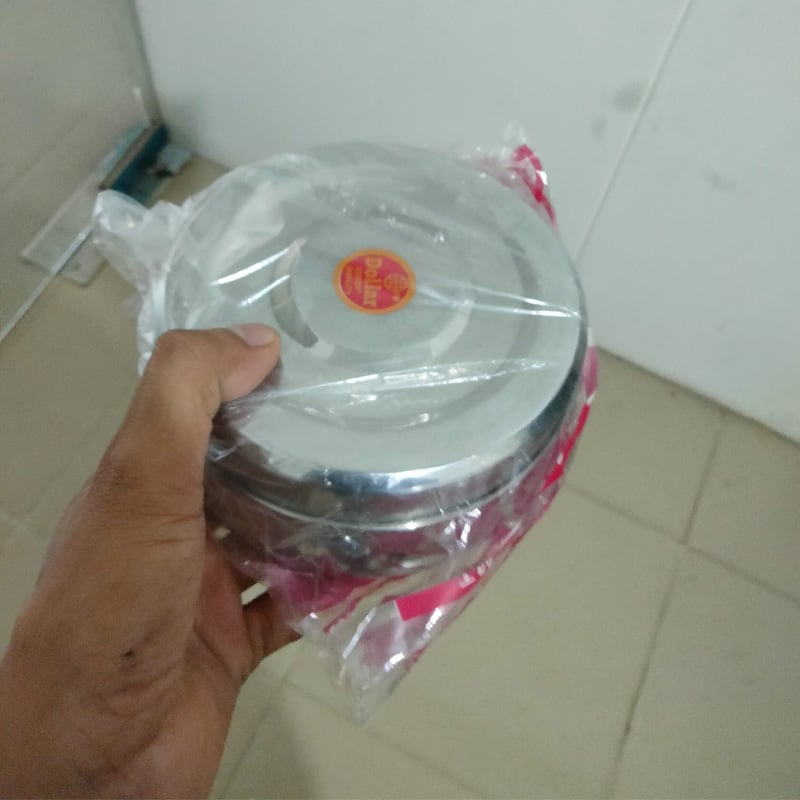 Picture of 4Pcs Bowl Set Bati Set -High Quality Steel - Upgrade Your Kitchenware Collection With This Set Of High-Quality Steel Bowls Perfect For Food Storage-White