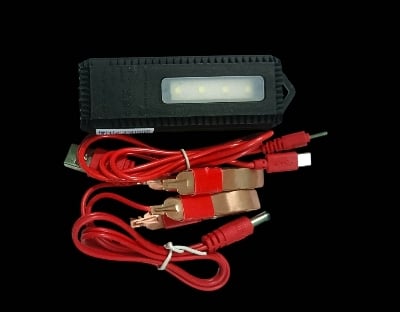 Picture of 12V Solar/DC Mobile Phone Charger 6.4A | Dual Type-B + Type-C USB + PD Port | Heavy Duty Clip Mobile Charger for 12V Battery Black