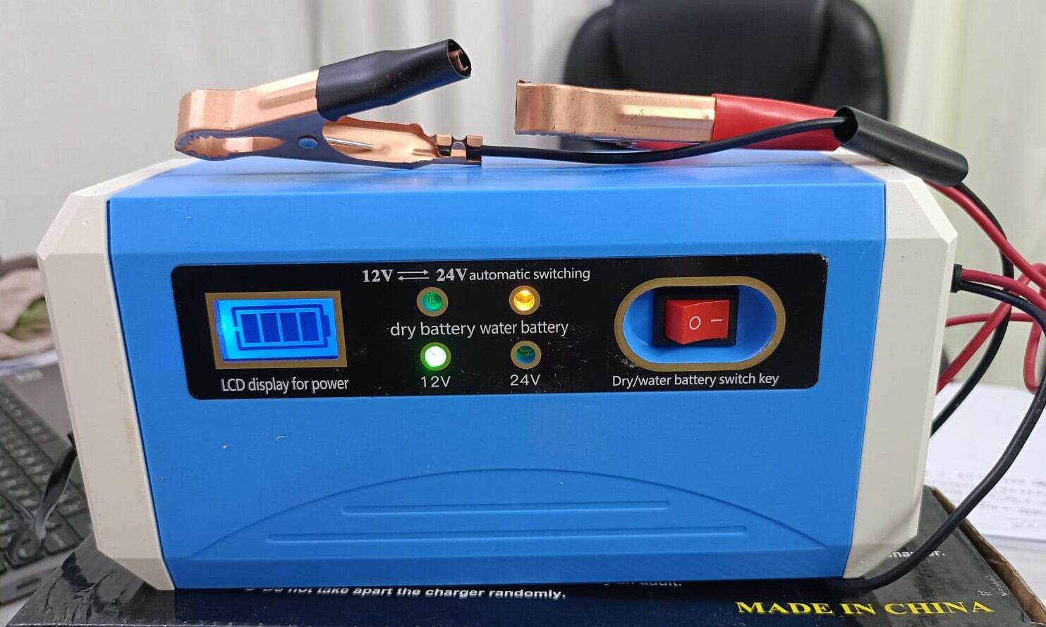 Picture of 12V 24V Auto Conversion Battery Charger 10A | Dry, Lead Acid, Wet & Gel Battery (18Ah–200Ah)