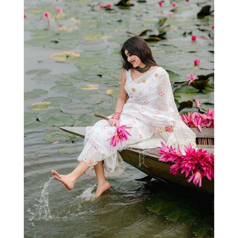 Picture of Afsan Print Exclusive Cotton Saree for Women-White