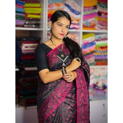 Picture of Nakful silk jamdani for women . with tangail saree - Sari - Sari-Black