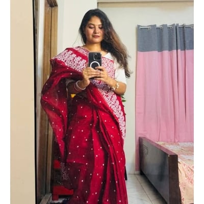 Picture of Treandy Collection Vairal afsan print saree for women-Maroon