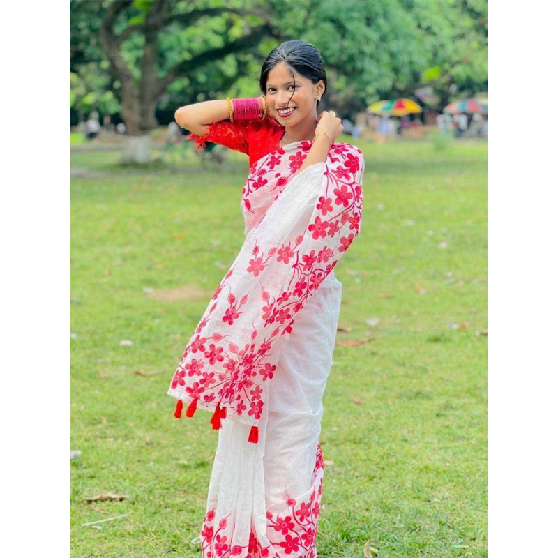 Picture of New Treandy Collection Vairal afsan print saree for women-White