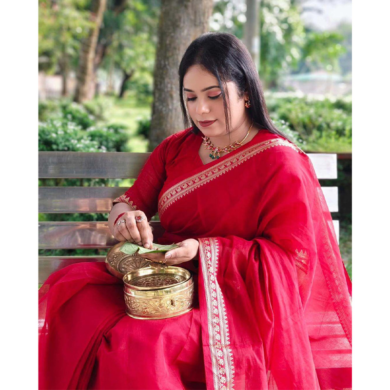 Picture of Most Popular Trendy Halfsilk Kantha Stitch Saree With Blouse Piece-Maroon