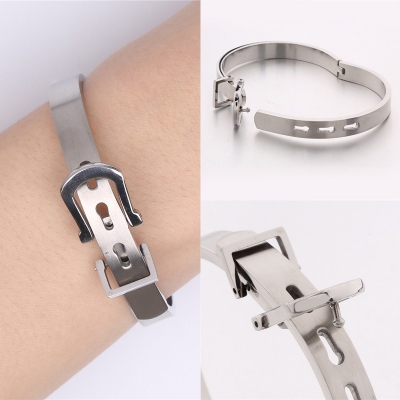 Picture of Fashion Bracelet for Men – Elegant Gift for Him - Silver