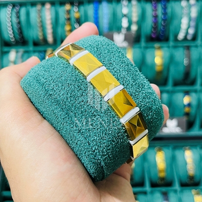 Picture of Premium Gold Ceramic Link Bracelet