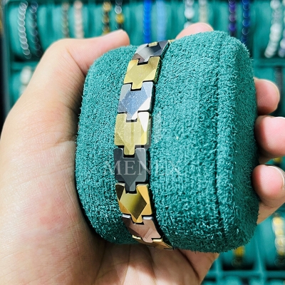 Picture of Designer Ceramic Bracelet for Men