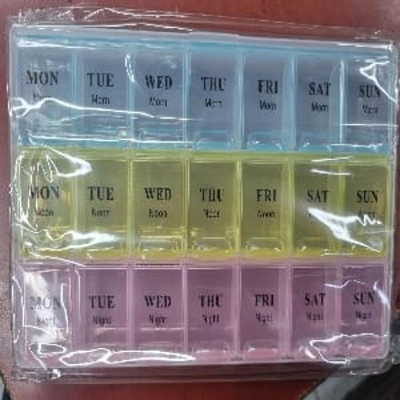 Picture of Weekly Medicin Organizer,3-Times-A-Day 7 Day Multicolor