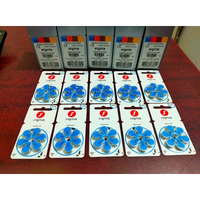 Picture of 60 cells x Siemens Signia 675 Size Hearing aid batteries 1 box Multicolor