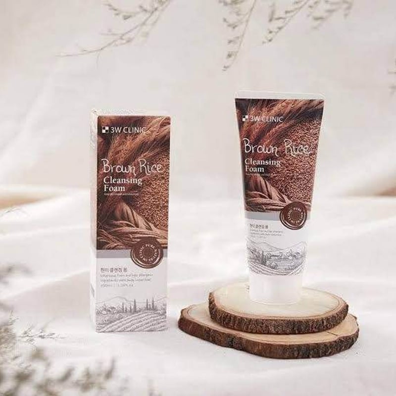 Picture of 3W Clinic Brown Rice Foam Cleansing 100ml - Face Wash /Korea