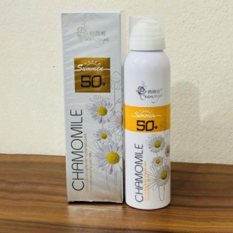 Picture of chamomile Whitening Spray Sunscreen With SPF-50+ - White