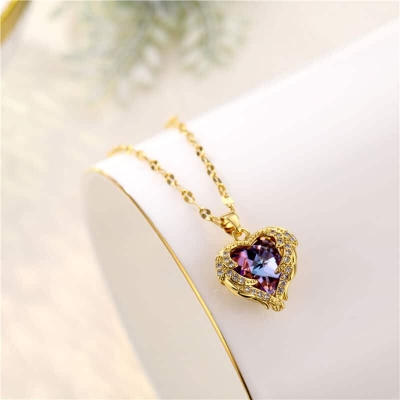 Picture of Heart pendant necklace - Gold